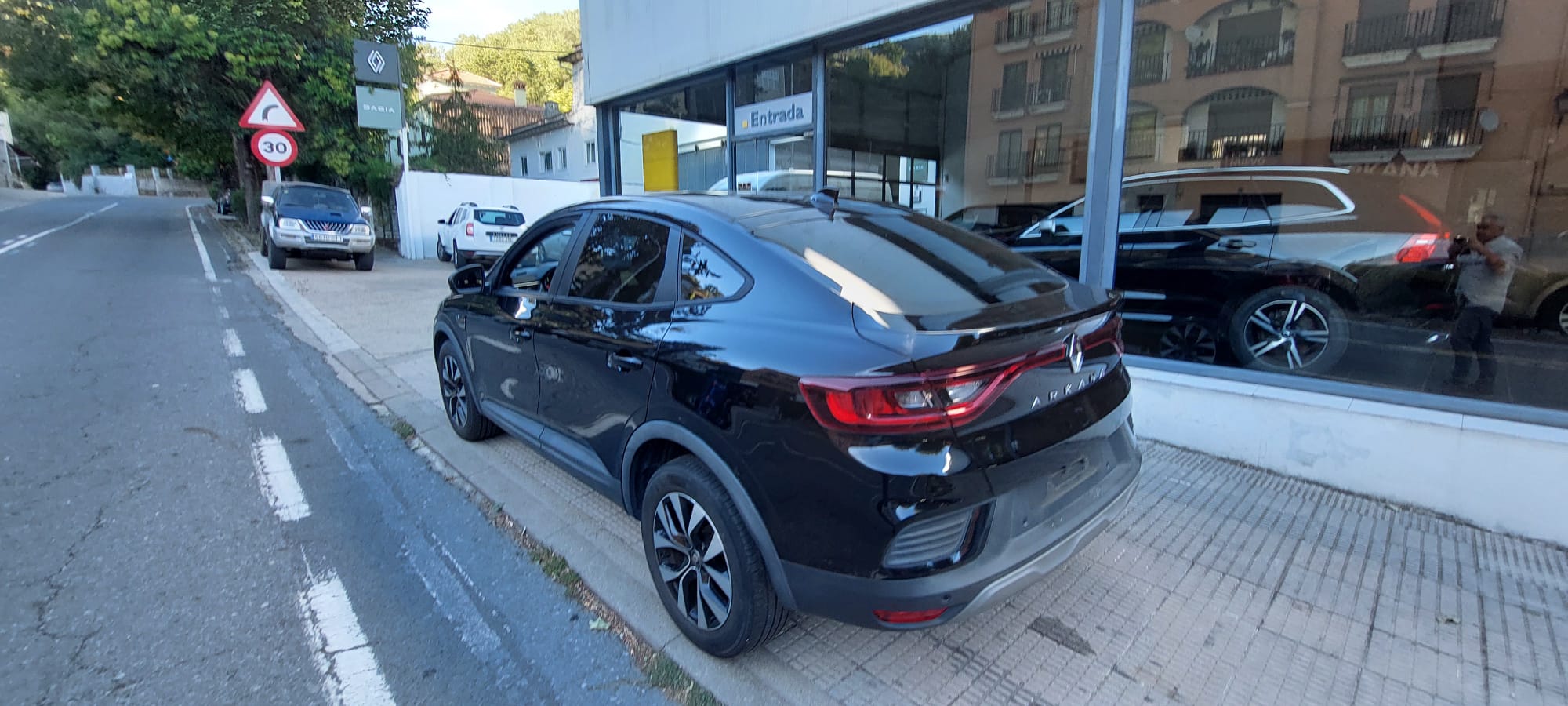 Renault Arkana 1.3 TCE 140CV miniatura 14
